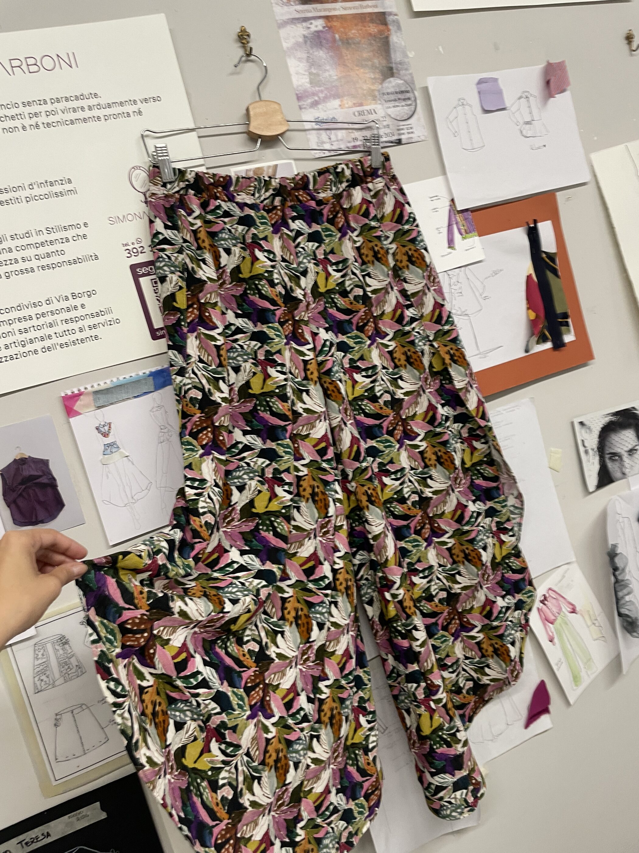 Pantalone modello Alessia - immagine 4